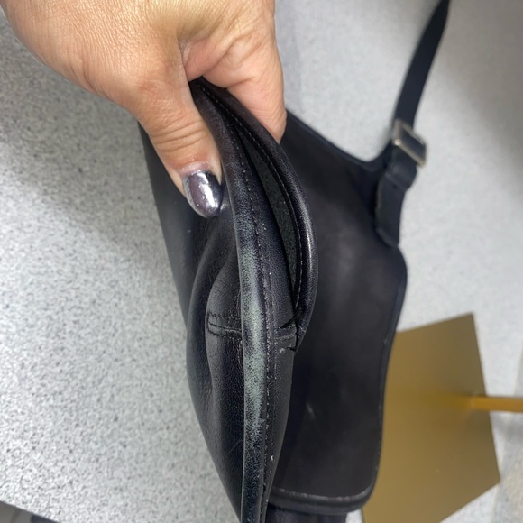 CC1-Coach Vintage Small Hippie Flap Leather Shoulder/Crossbody Bag GUC - Picture 7 of 15